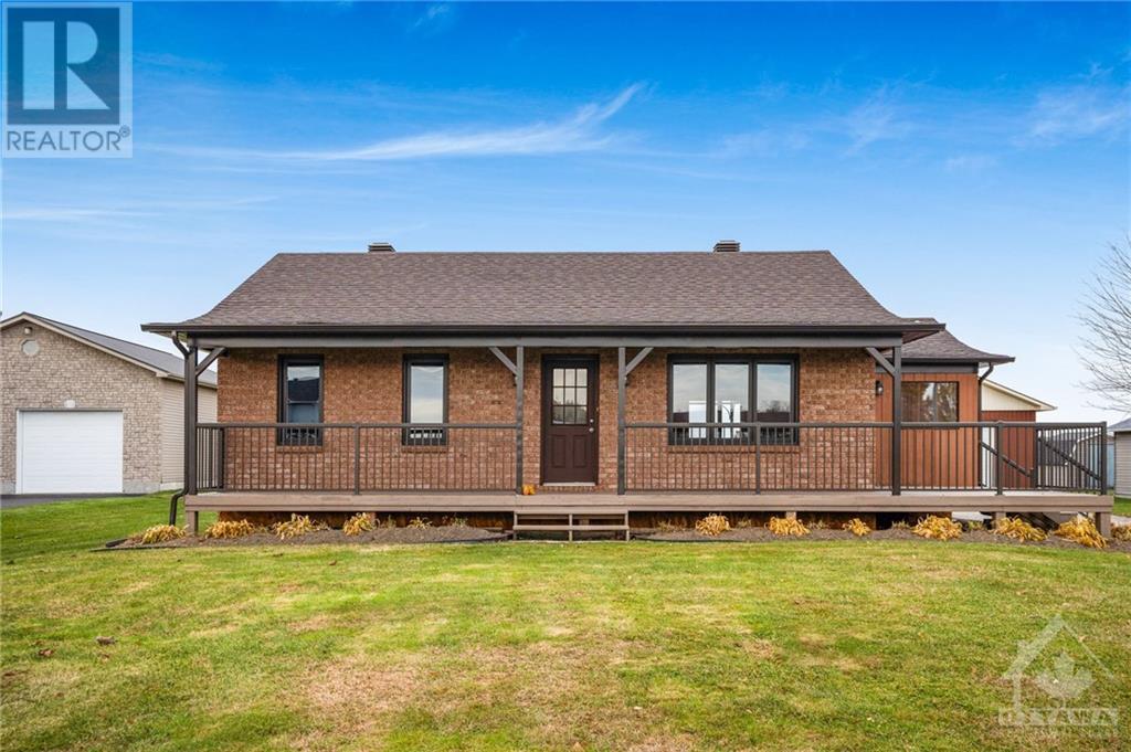 777 Route 11 Street, Curran, Ontario  K0B 1C0 - Photo 1 - 1417772