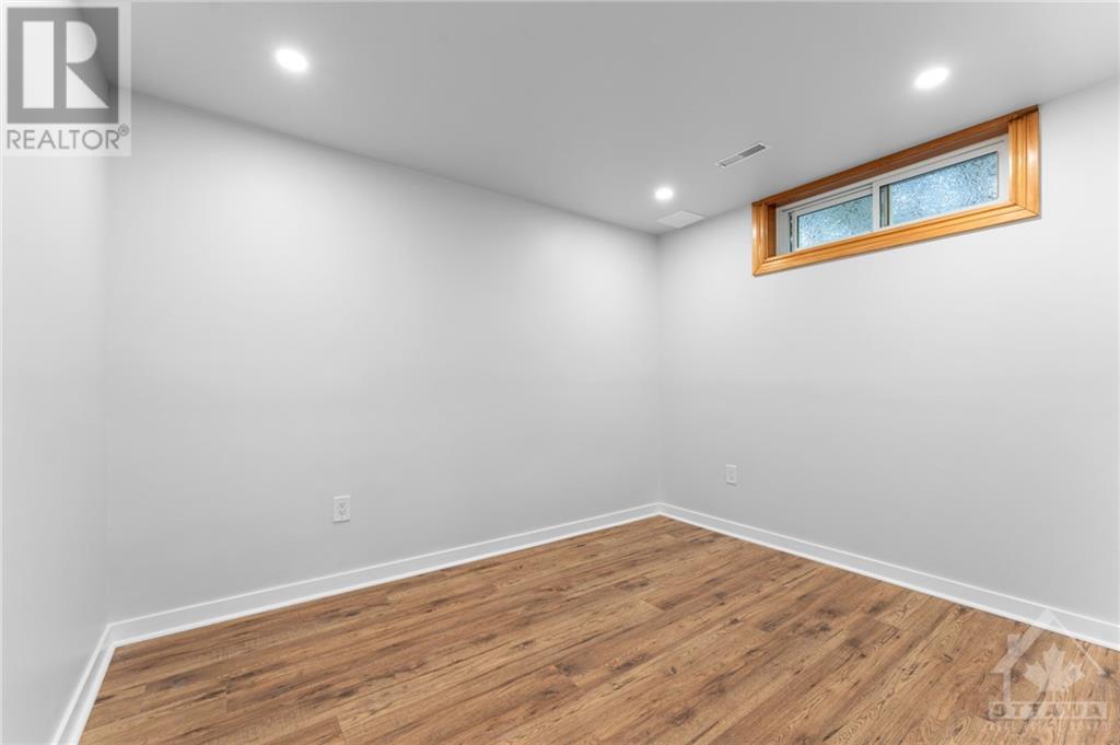 366 Pickford Drive, Ottawa, Ontario  K2L 3P1 - Photo 27 - 1417764