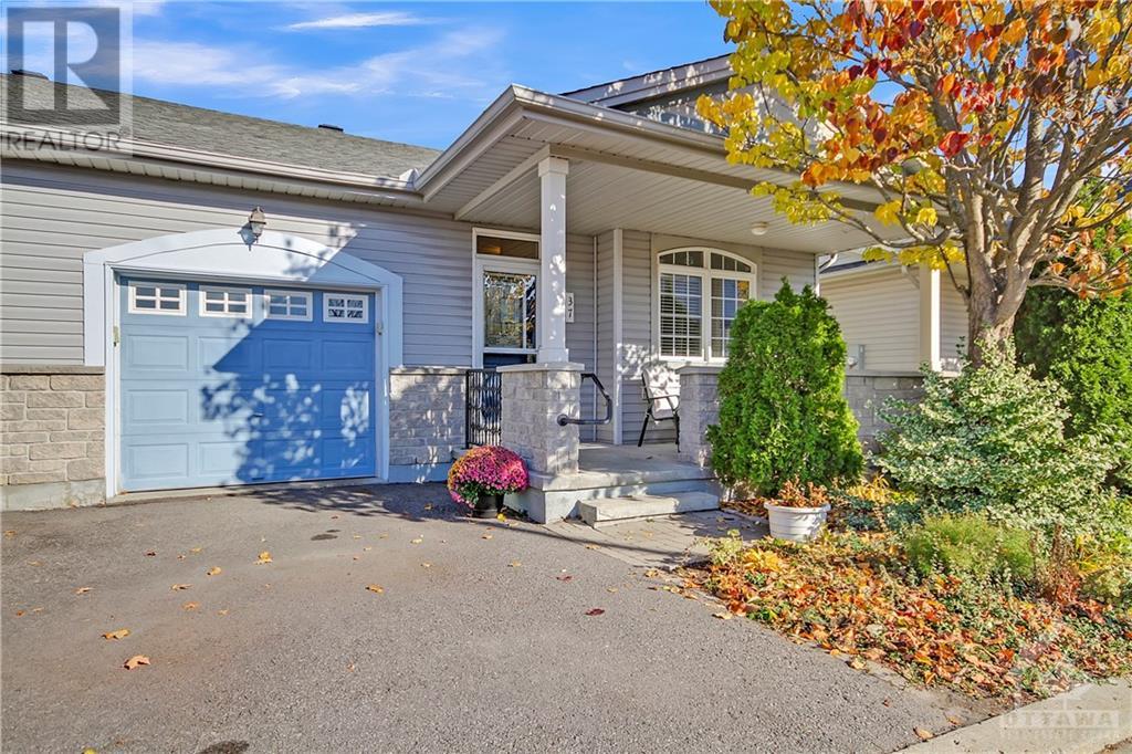 37 Village Walk Private, Manotick, Ontario  K4M 1L1 - Photo 1 - 1412742