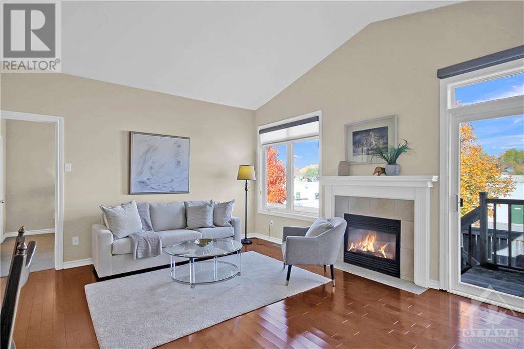 37 Village Walk Private, Manotick, Ontario  K4M 1L1 - Photo 4 - 1412742