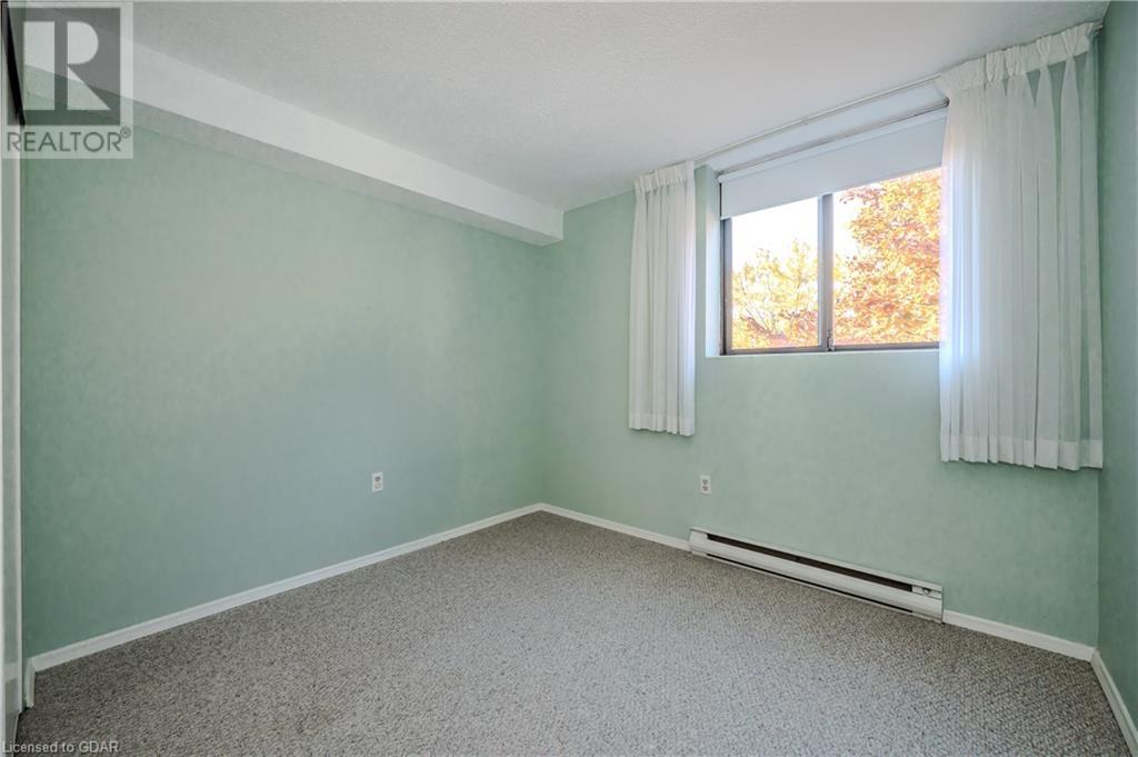 93 Westwood Road Unit# 402, Guelph, Ontario  N1H 7J7 - Photo 14 - 40667962