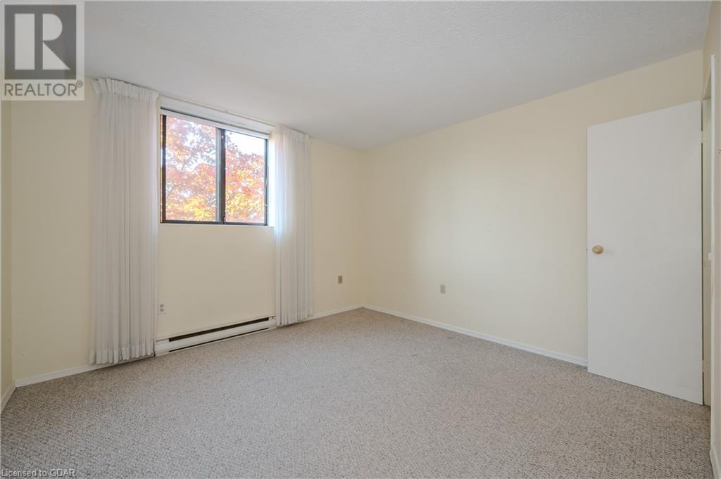 93 Westwood Road Unit# 402, Guelph, Ontario  N1H 7J7 - Photo 16 - 40667962