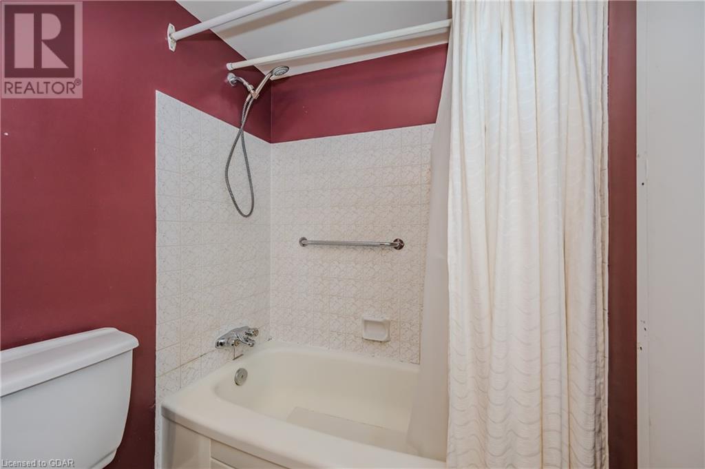 93 Westwood Road Unit# 402, Guelph, Ontario  N1H 7J7 - Photo 19 - 40667962