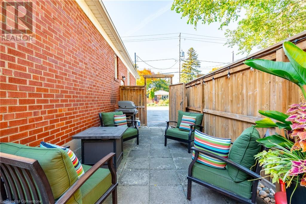 2290 Woodward Avenue, Burlington, Ontario  L7R 1T6 - Photo 33 - 40668467
