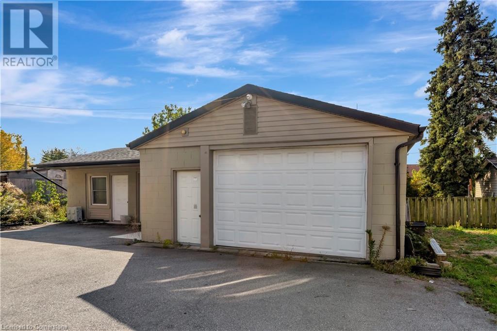 4528 Bridge Street, Niagara Falls, Ontario  L2E 2R7 - Photo 6 - 40668628