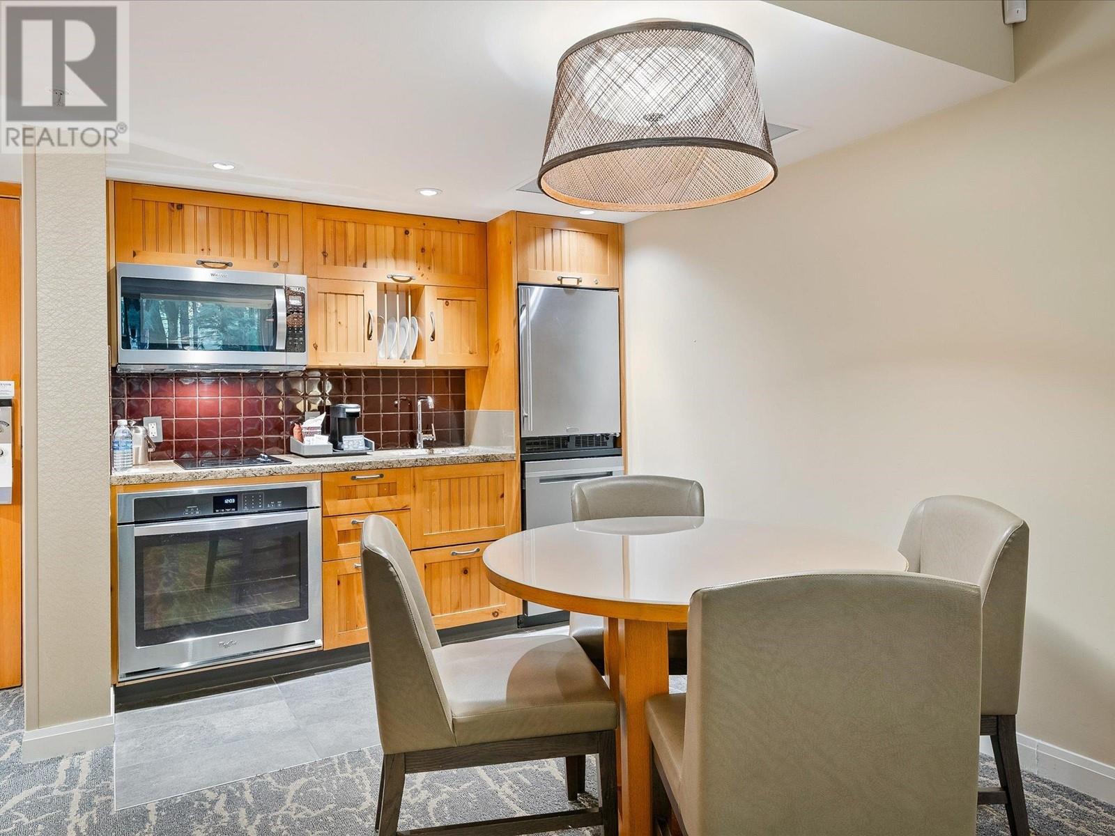 479 4090 Whistler Way, Whistler, British Columbia  V8E 1J3 - Photo 3 - R2938560