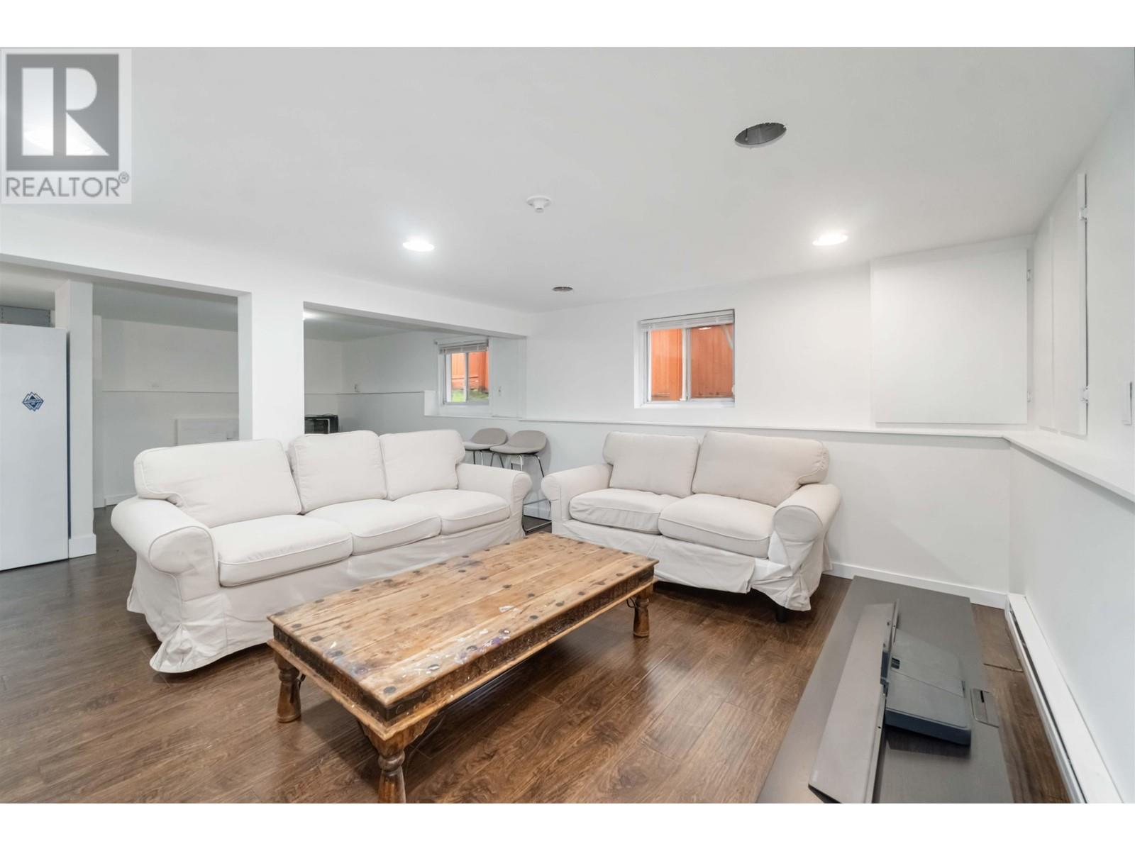 223 Ninth Avenue, New Westminster, British Columbia  V3L 2A2 - Photo 22 - R2938623