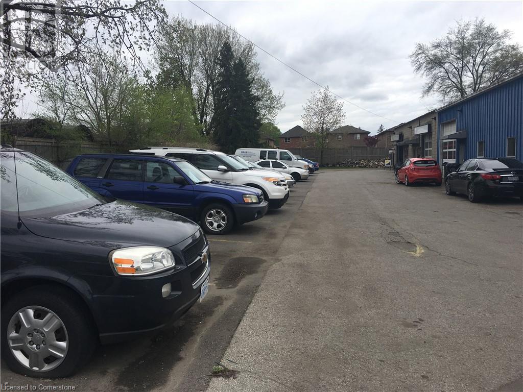 1084 King Road, Burlington, Ontario  L7T 3L7 - Photo 2 - 40665954