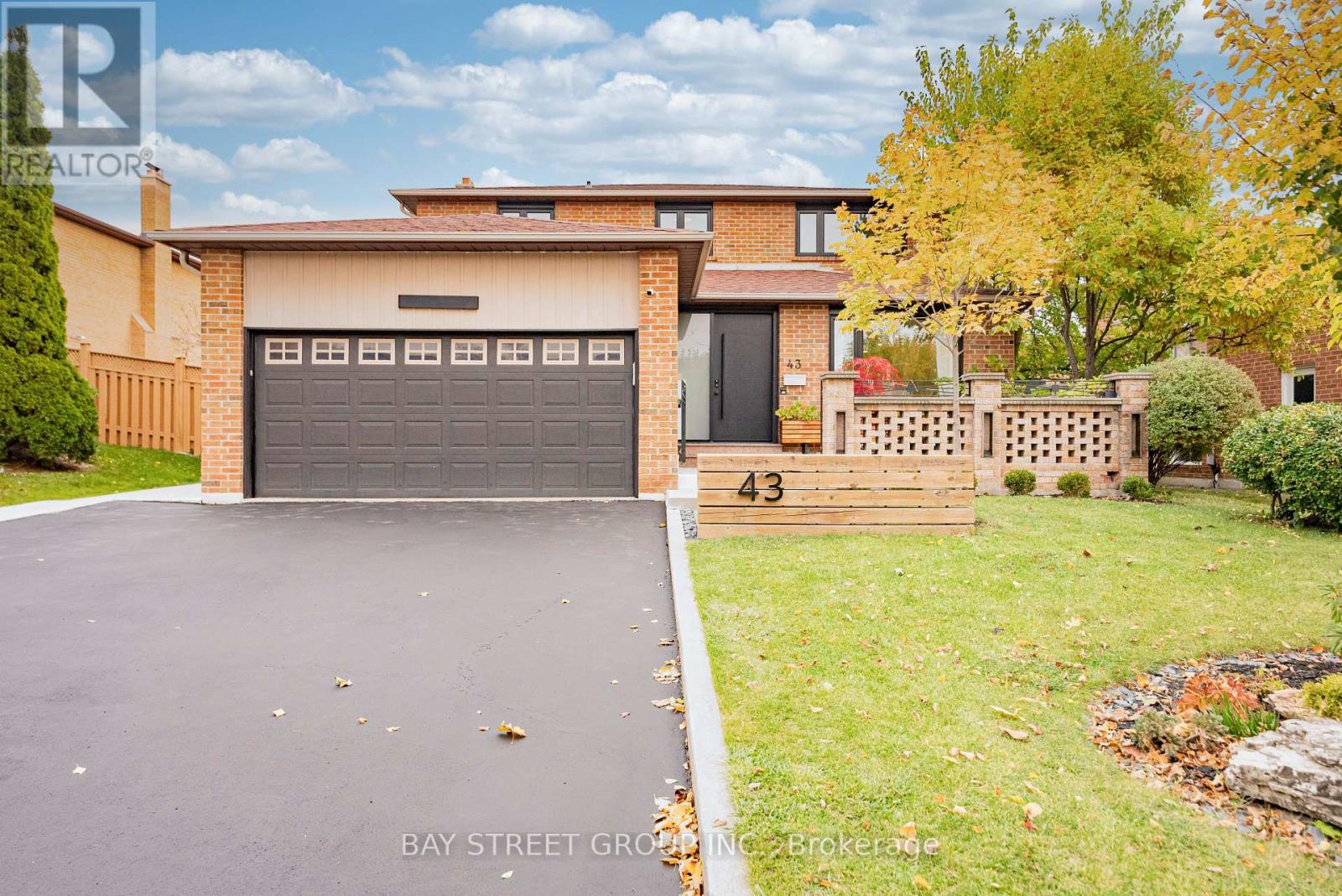 43 BRANDY CRESCENT, Vaughan, Ontario