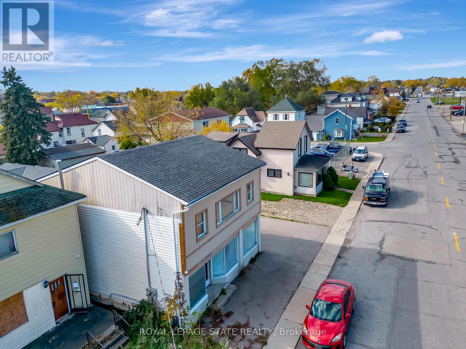 Property at 4528 BRIDGE STREET image 2