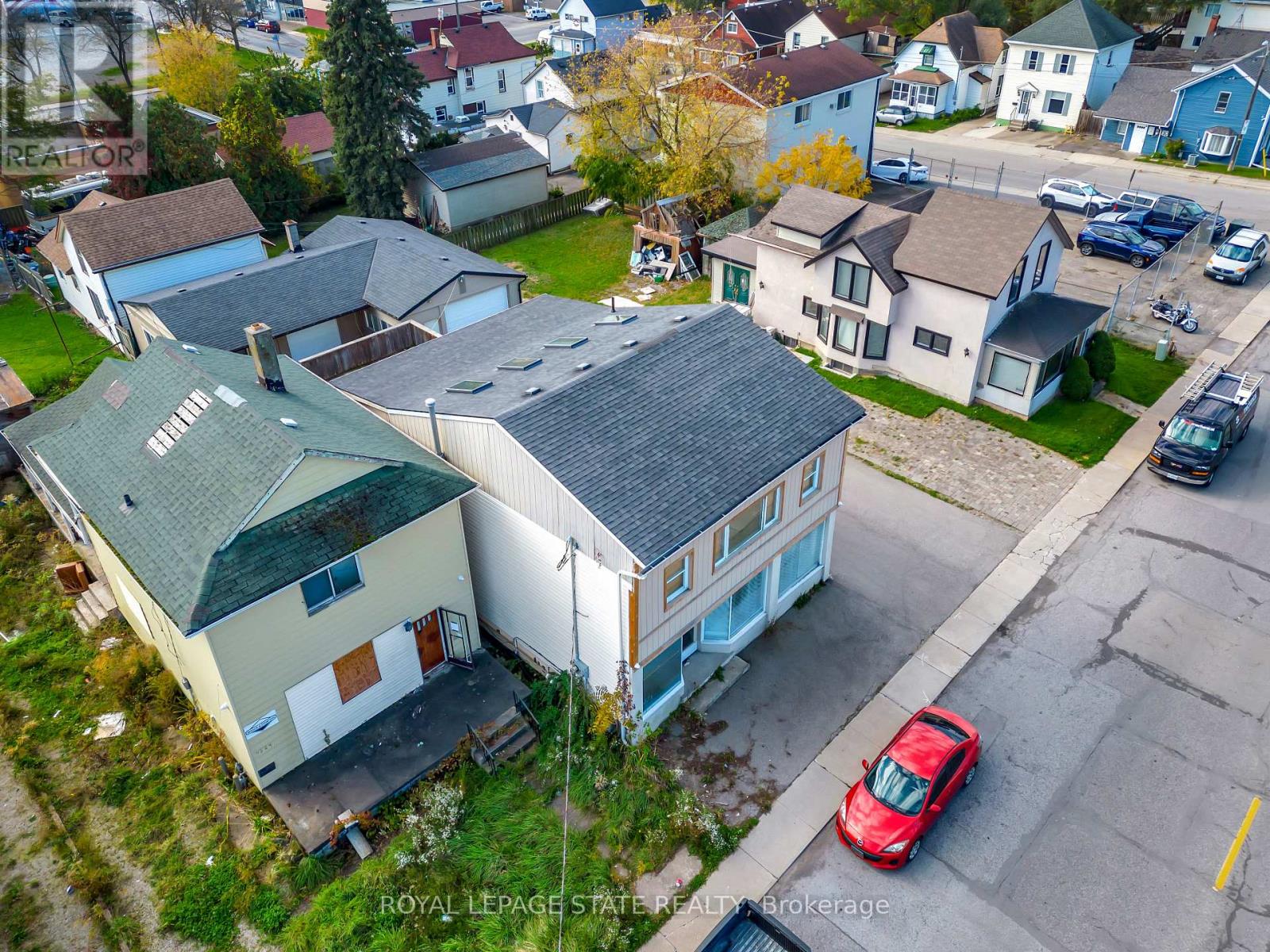 Property at 4528 BRIDGE STREET image 3