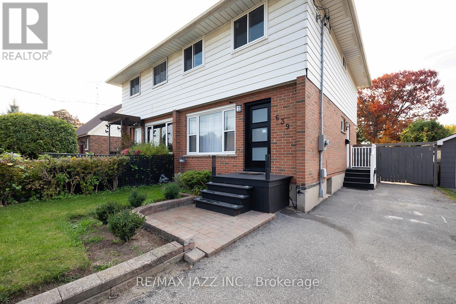 639 Bloor Street E, Oshawa, Ontario  L1H 3N4 - Photo 3 - E9509966