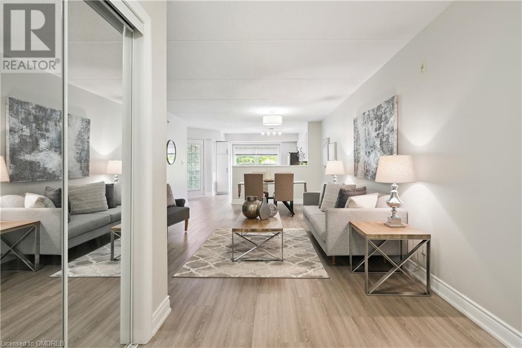 1450 Bishops Gate Unit# 211, Oakville, Ontario  L6M 4N1 - Photo 2 - 40660919