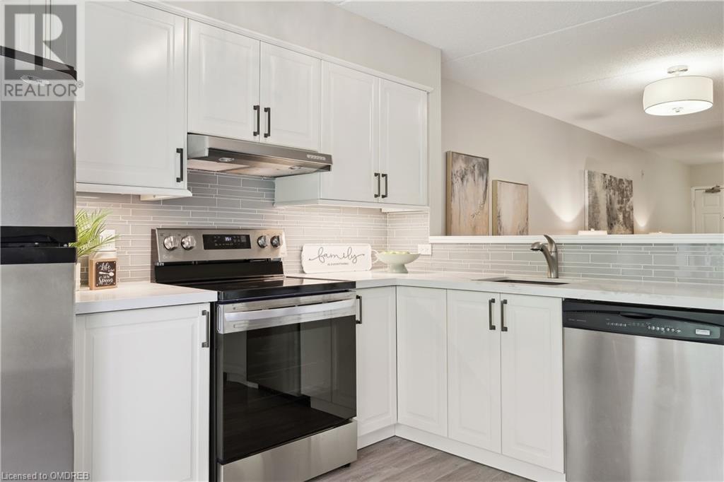 1450 Bishops Gate Unit# 211, Oakville, Ontario  L6M 4N1 - Photo 14 - 40660919