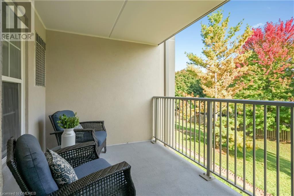 1450 Bishops Gate Unit# 211, Oakville, Ontario  L6M 4N1 - Photo 23 - 40660919
