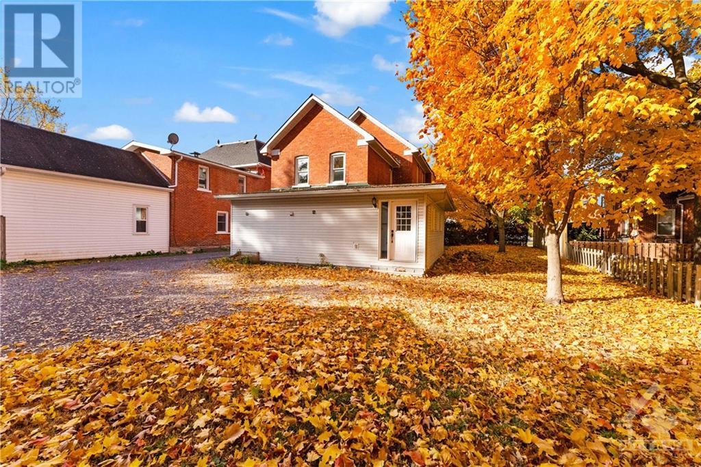 245 John Street N, Arnprior, Ontario K2S 2P3 - Photo 22 - X9523670