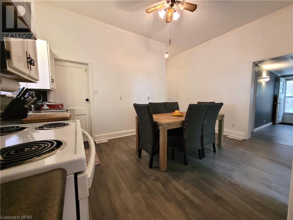 218 Shuter Street, Wingham, Ontario  N0G 2W0 - Photo 8 - 40668479
