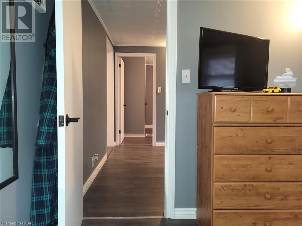 218 Shuter Street, Wingham, Ontario  N0G 2W0 - Photo 13 - 40668479