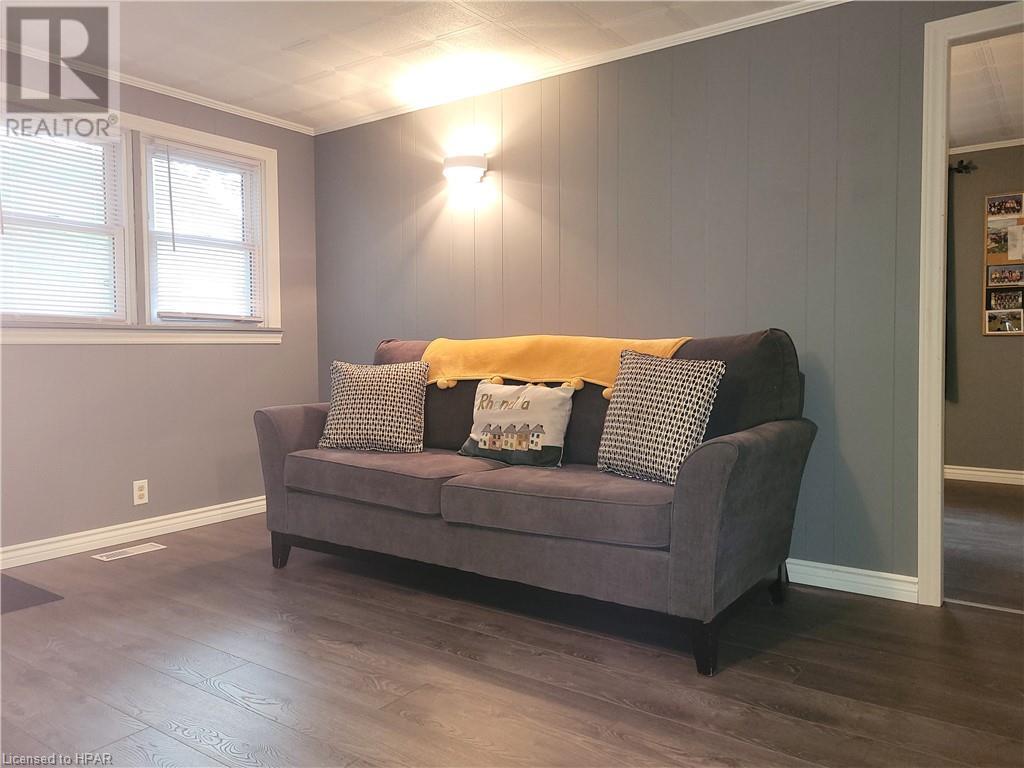 218 Shuter Street, Wingham, Ontario  N0G 2W0 - Photo 15 - 40668479