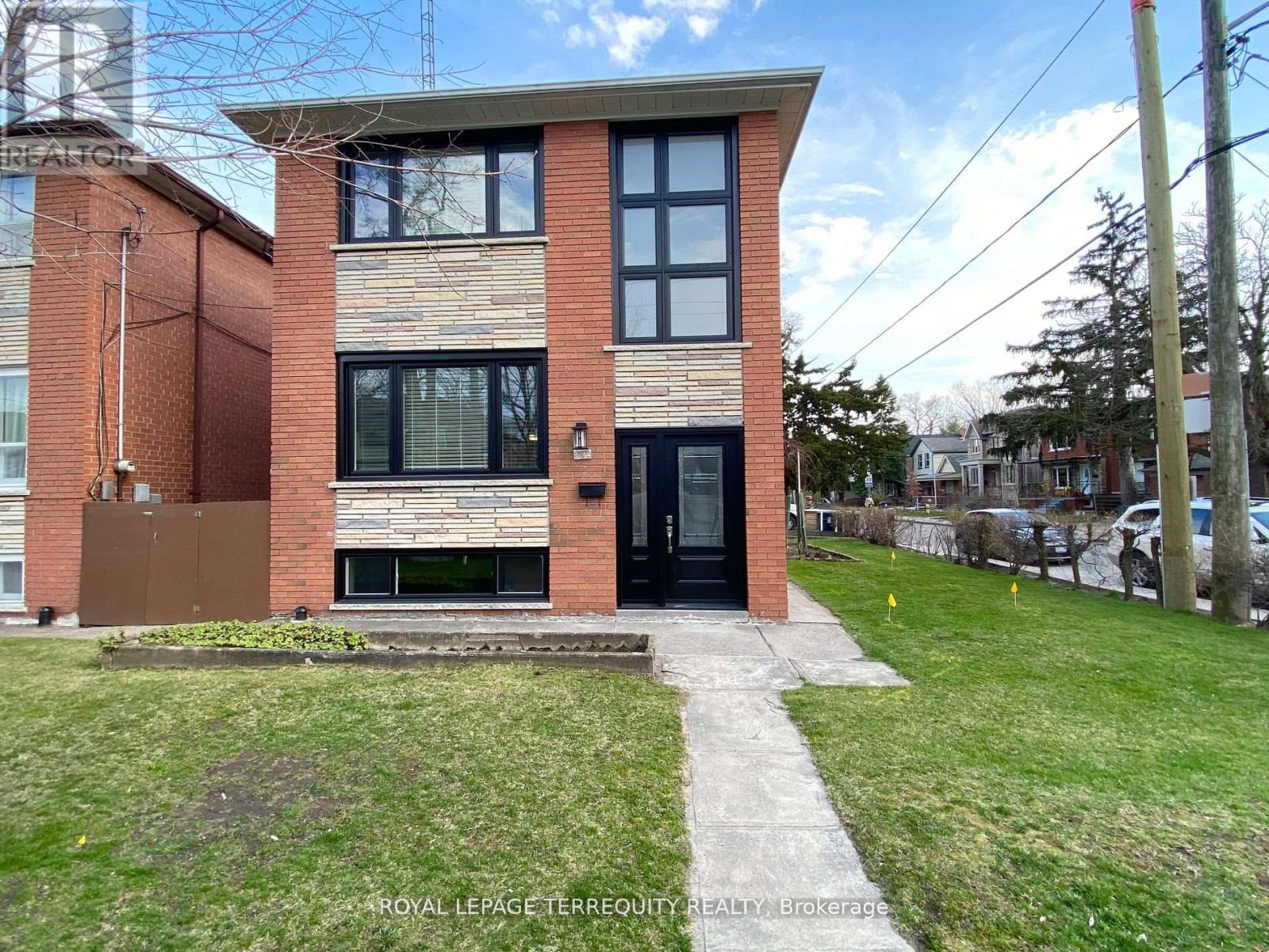 2 - 349 St Johns Road, Toronto, Ontario  M6S 2K5 - Photo 1 - W9510070