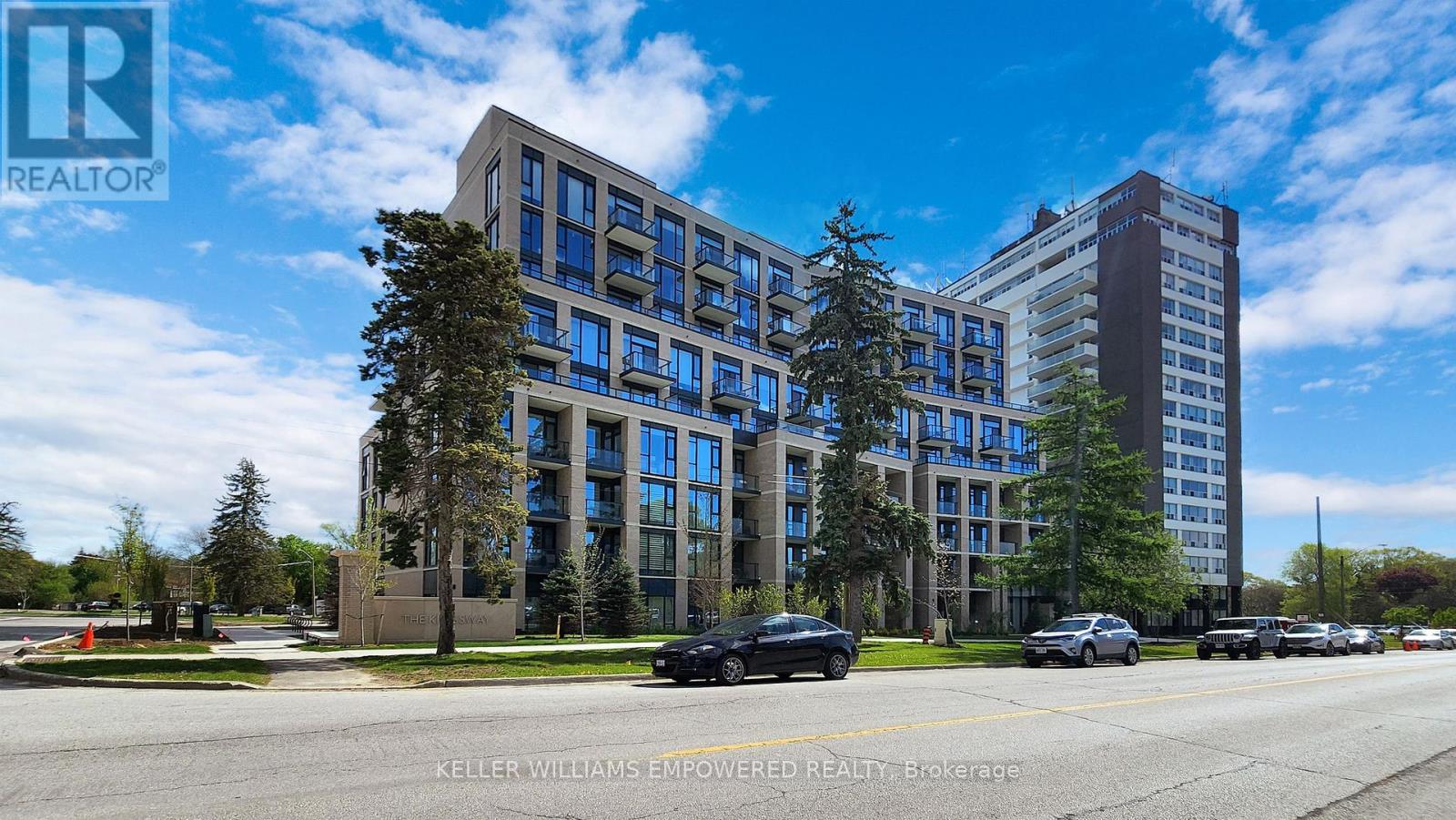 321 - 293 The Kingsway, Toronto, Ontario  M9A 0E8 - Photo 2 - W9510098