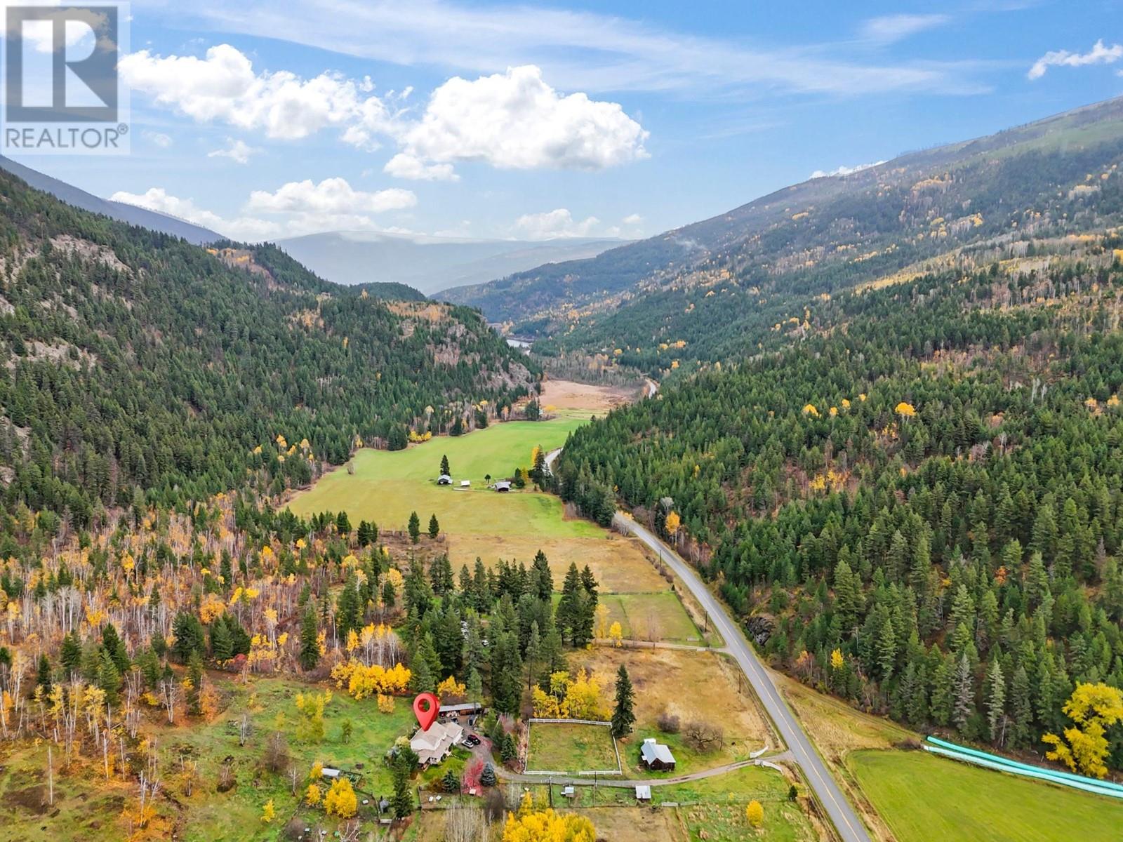 2224 AGATE BAY RD, Barriere, British Columbia One Percent Realty Ltd