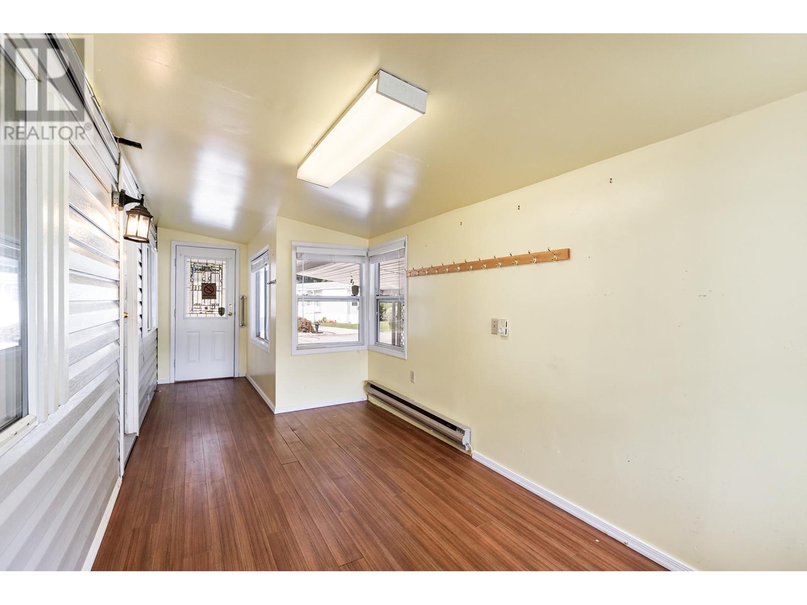 122 11970 Pinyon Drive, Pitt Meadows, British Columbia  V3Y 1Z3 - Photo 10 - R2920543