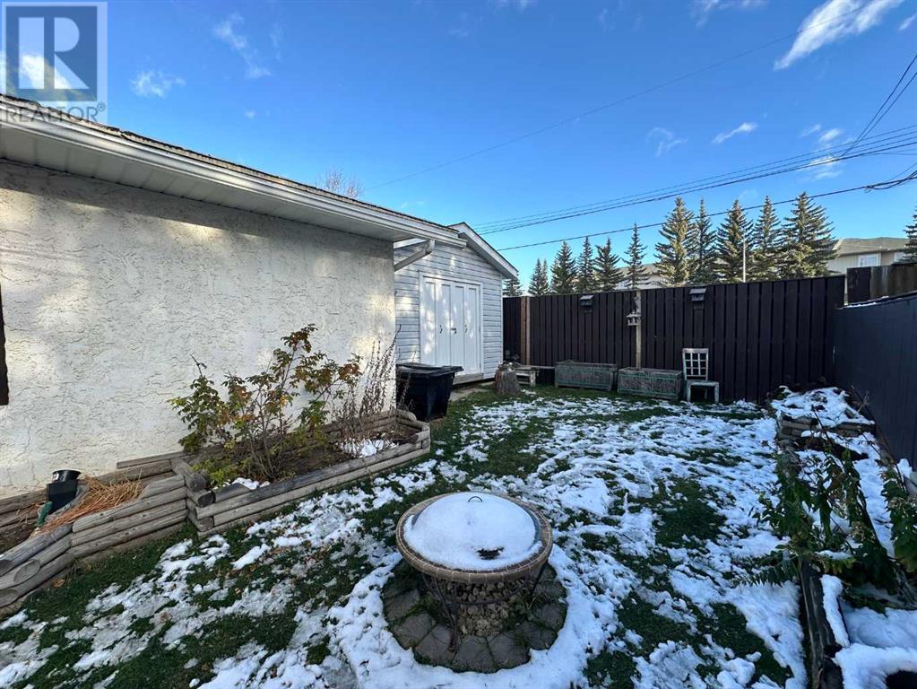 104a Cheviot Drive, Hinton, Alberta  T7V 1R2 - Photo 23 - A2175297