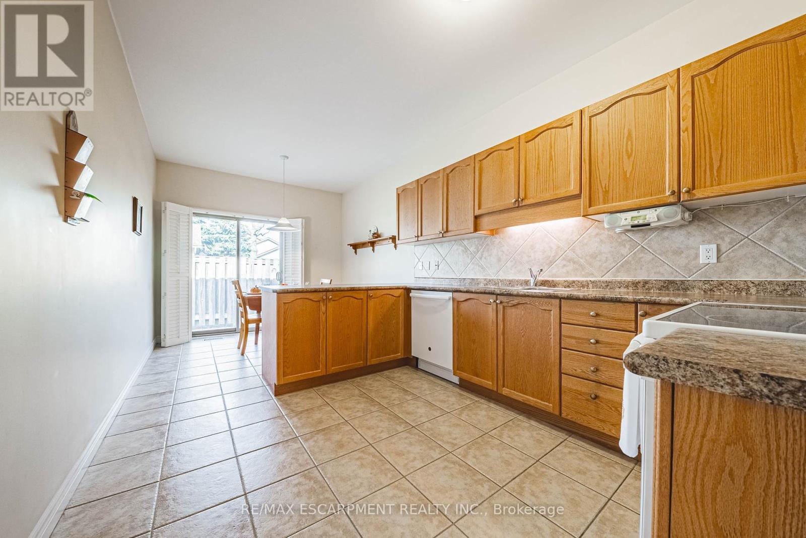 49 - 34 Southbrook Drive, Hamilton, Ontario  L0R 1C0 - Photo 6 - X9510299