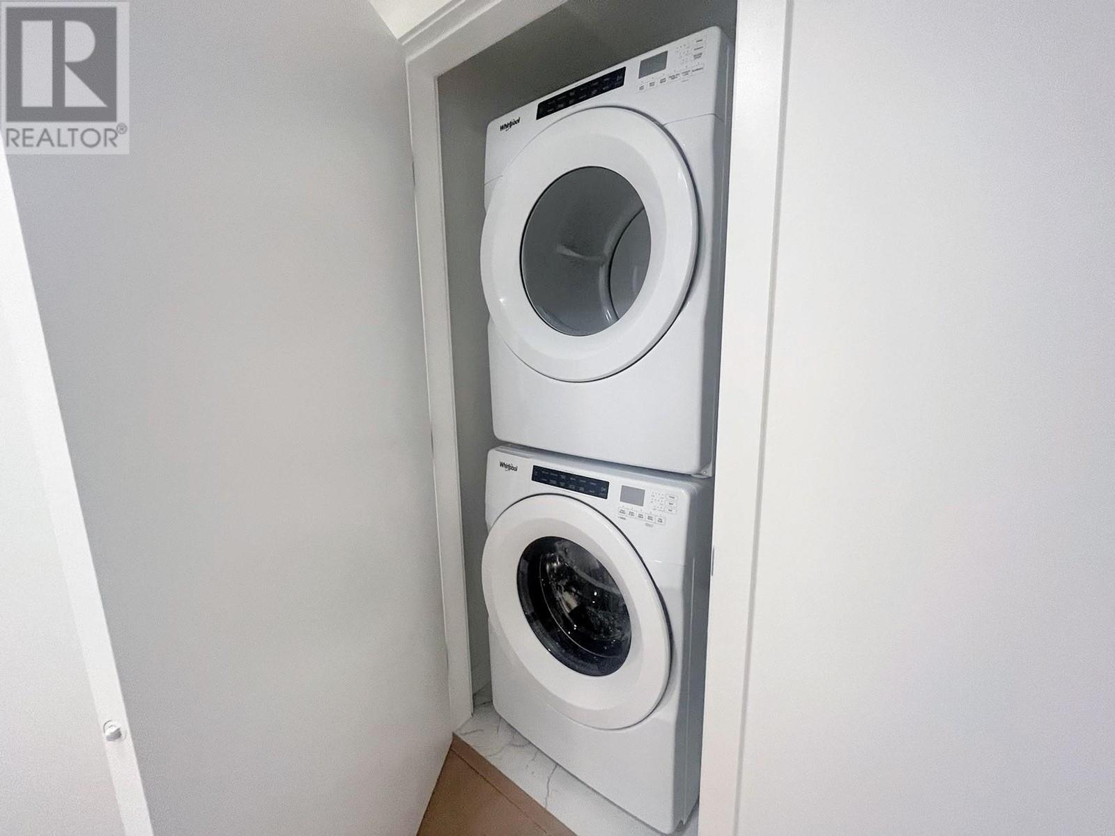 Listing Picture 9 of 11 : 1203 7683 PARK CRESCENT, Burnaby / 本拿比 - 魯藝地產 Yvonne Lu Group - MLS Medallion Club Member