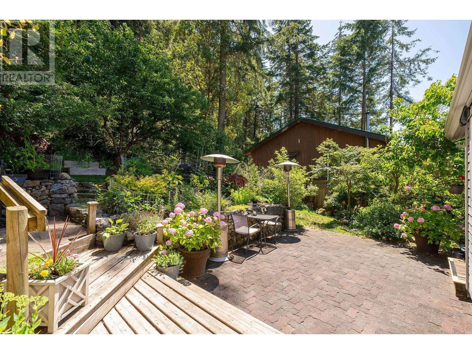 1529 Whitesails Drive, Bowen Island, British Columbia  V0N 1G2 - Photo 25 - R2938751