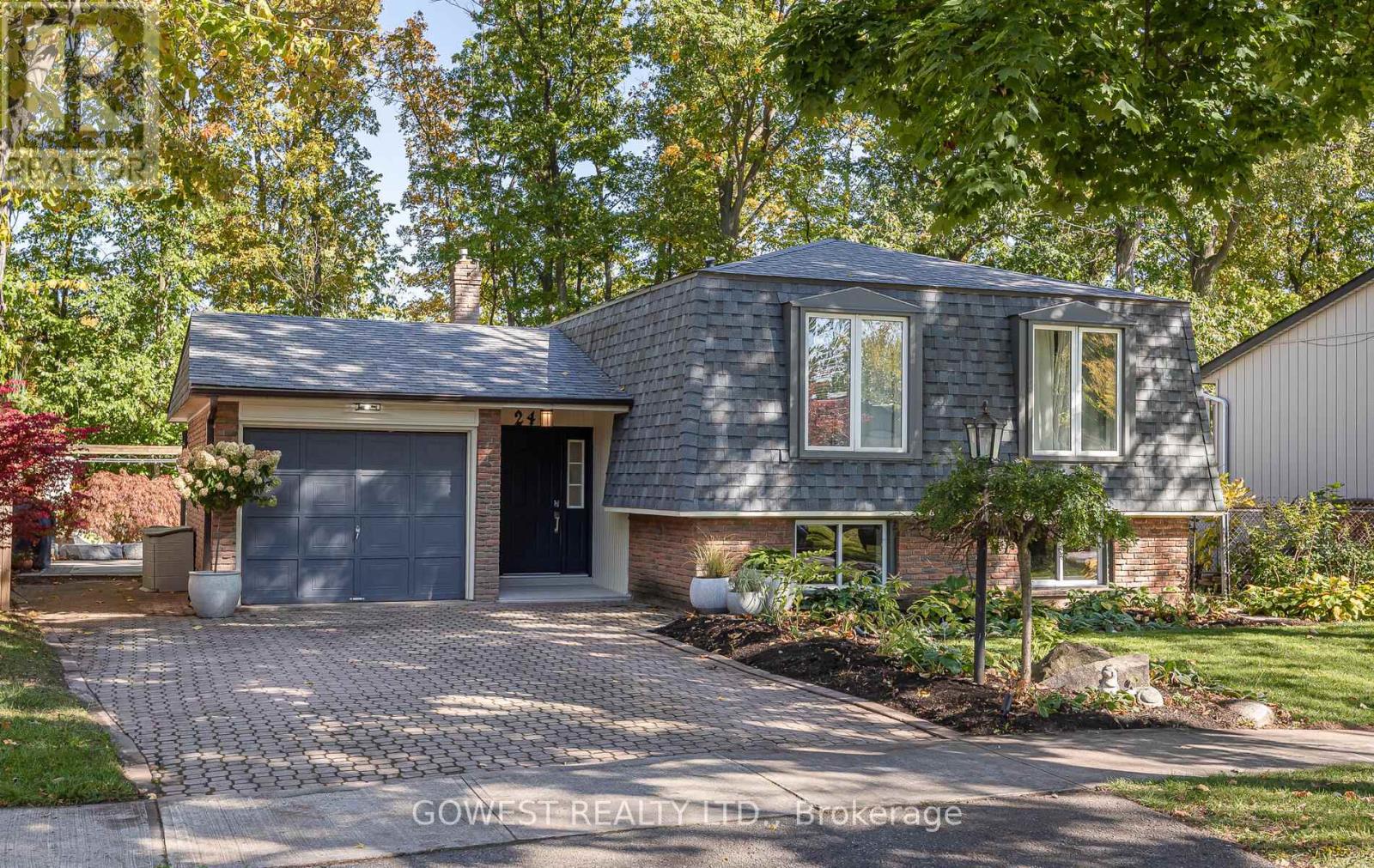 249 CHELTENHAM ROAD, Burlington, Ontario