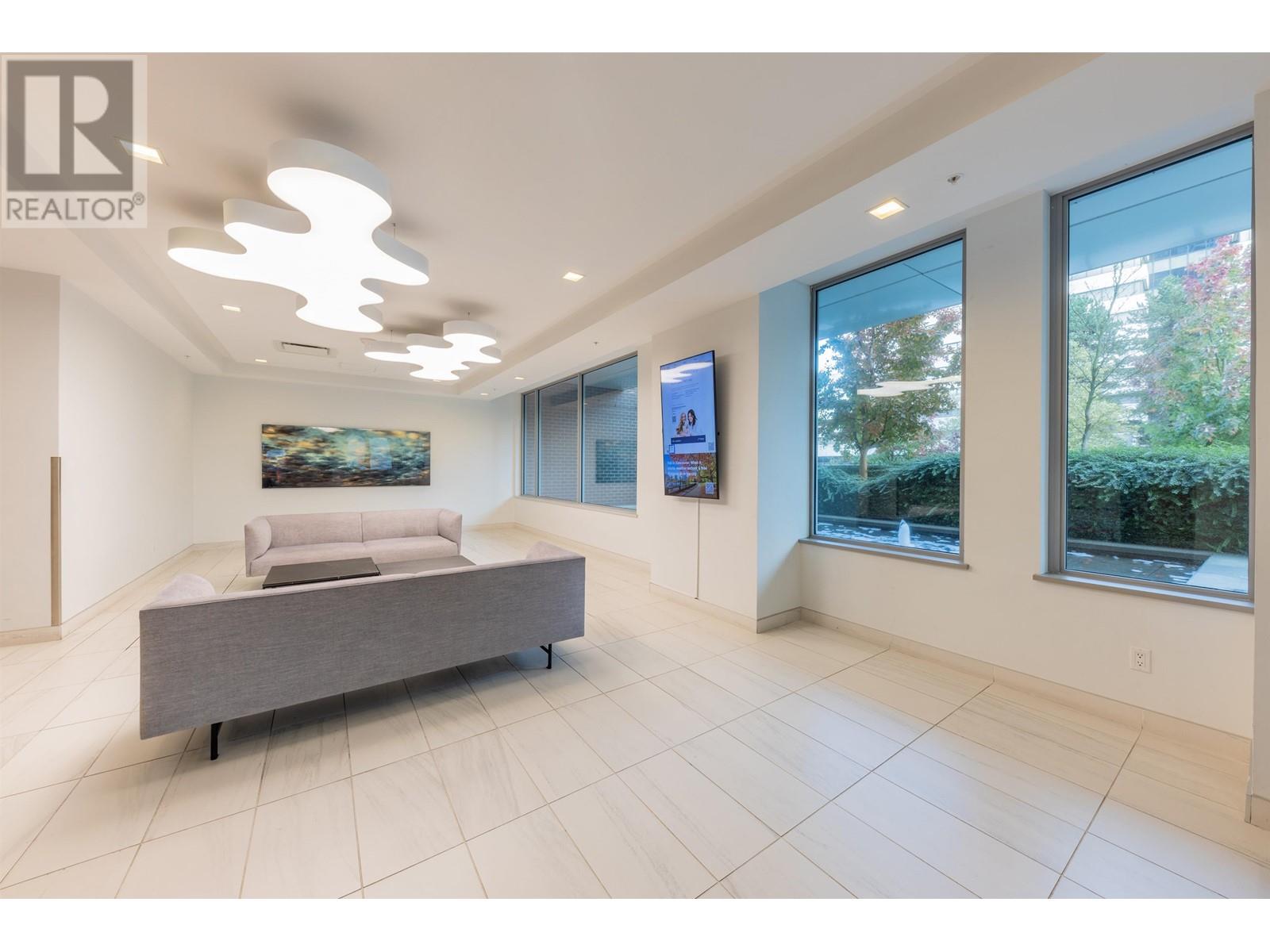 2104 5665 Boundary Road, Vancouver, British Columbia  V5R 2P9 - Photo 3 - R2938257