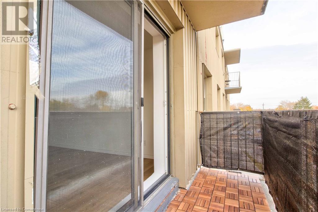 283 Fairway Road N Unit# 405Kitchener, Ontario  N2A 2P1 - Photo 23 - 40668256