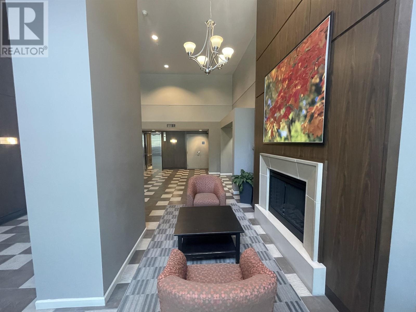 Listing Picture 9 of 16 : 803 9262 UNIVERSITY CRESCENT, Burnaby / 本拿比 - 魯藝地產 Yvonne Lu Group - MLS Medallion Club Member