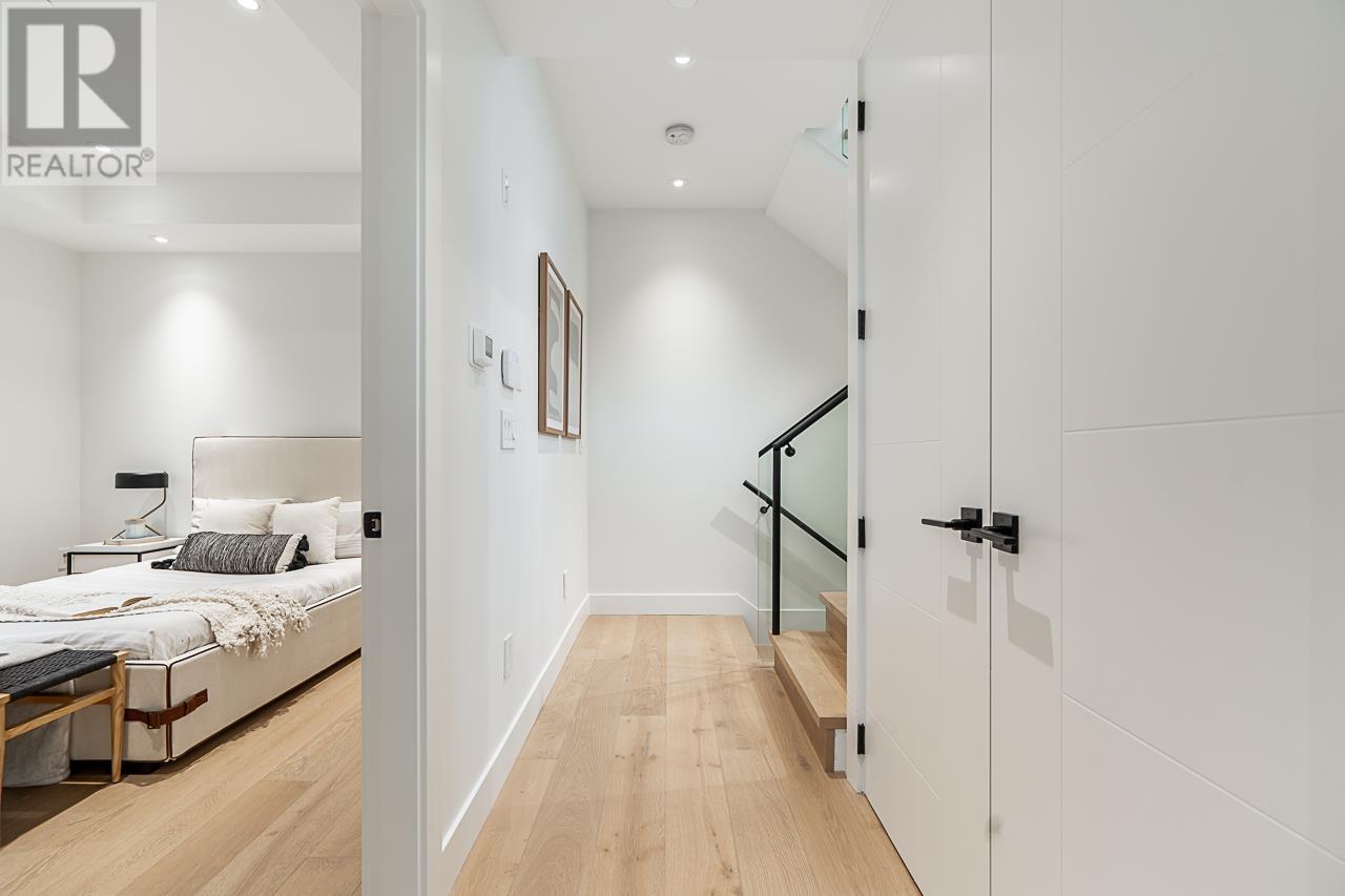 2163 William Street, Vancouver, British Columbia  V5L 2S2 - Photo 11 - R2938316