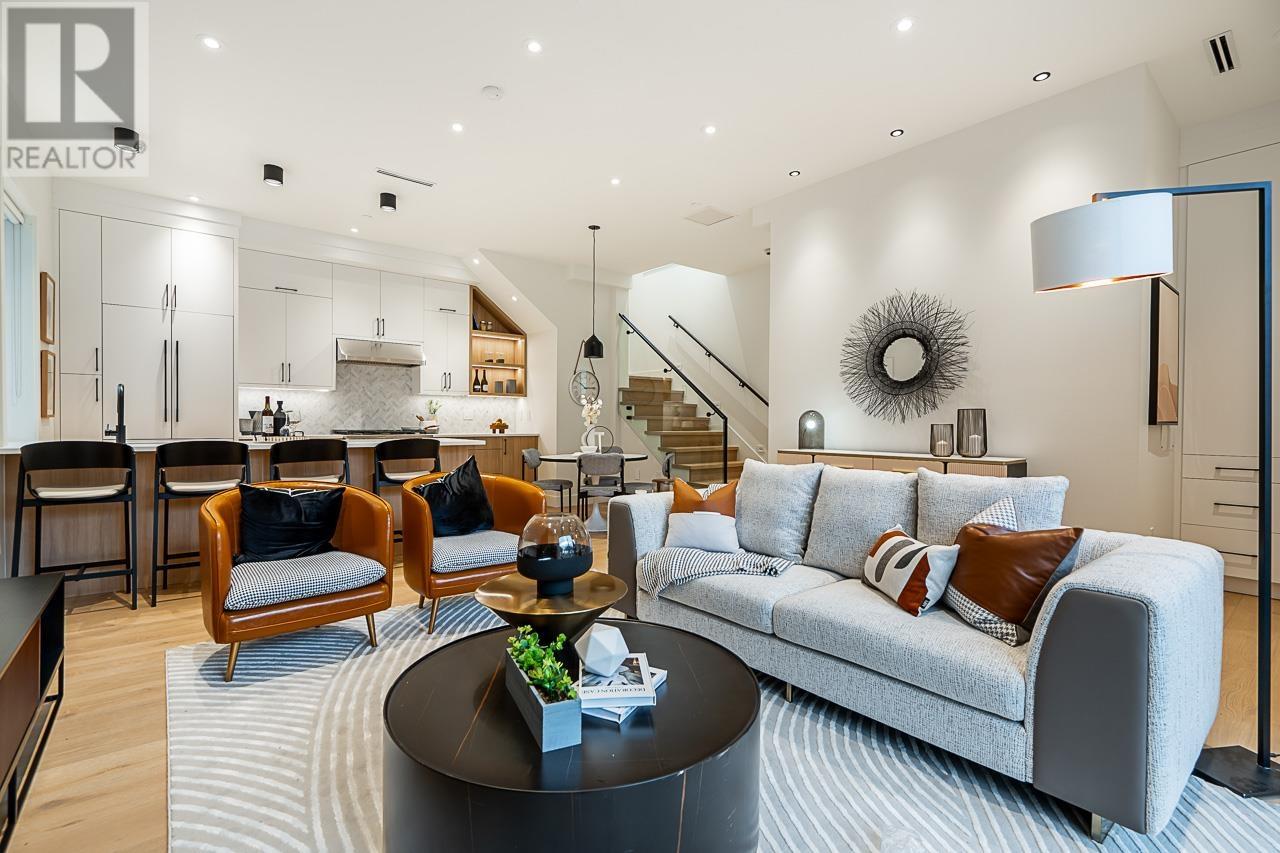 2163 William Street, Vancouver, British Columbia  V5L 2S2 - Photo 5 - R2938316