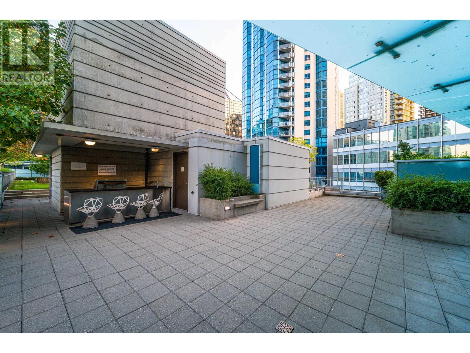 1701 1499 W Pender Street, Vancouver, British Columbia  V6G 0A7 - Photo 37 - R2938773