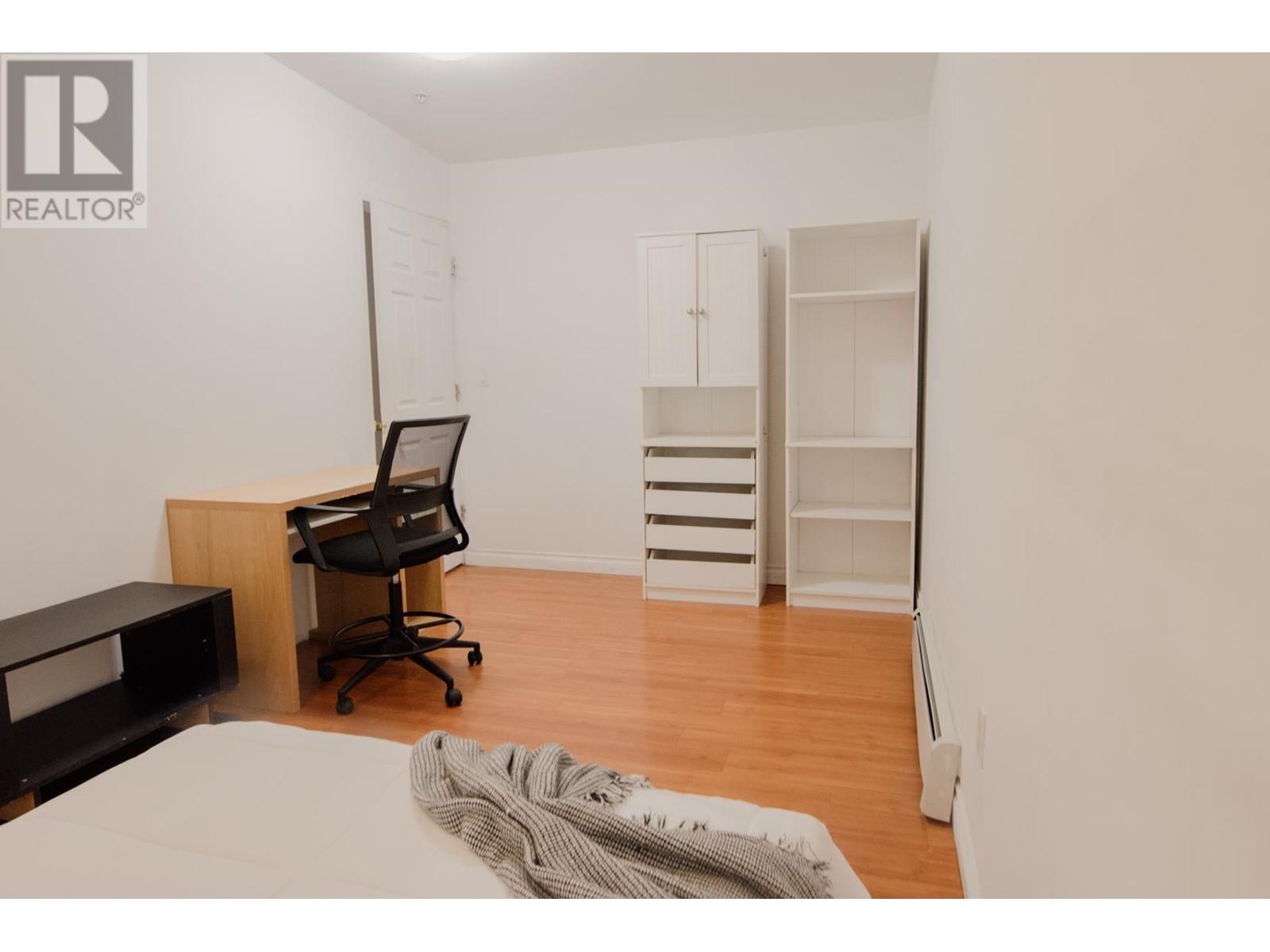 923-925 E Broadway, Vancouver, British Columbia  V5T 1Y3 - Photo 25 - R2938763