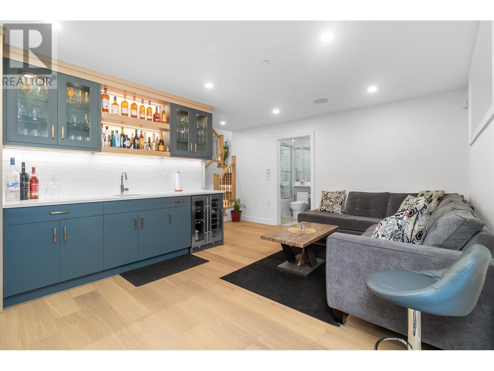 Listing Picture 15 of 39 : 7662 FRENCH STREET, Vancouver / 溫哥華 - 魯藝地產 Yvonne Lu Group - MLS Medallion Club Member