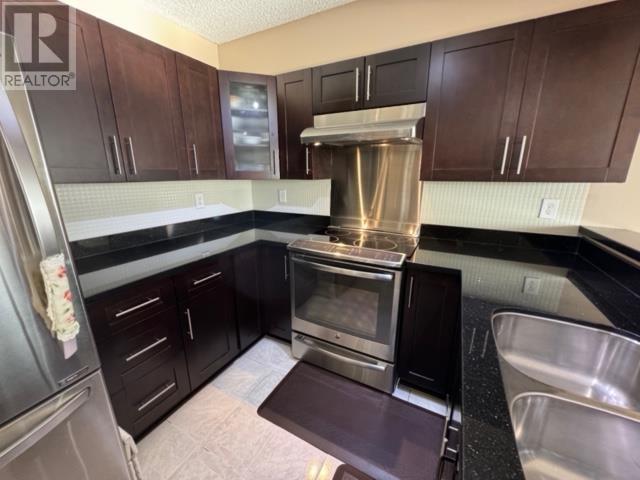 Listing Picture 6 of 28 : 803 7321 HALIFAX STREET, Burnaby / 本拿比 - 魯藝地產 Yvonne Lu Group - MLS Medallion Club Member