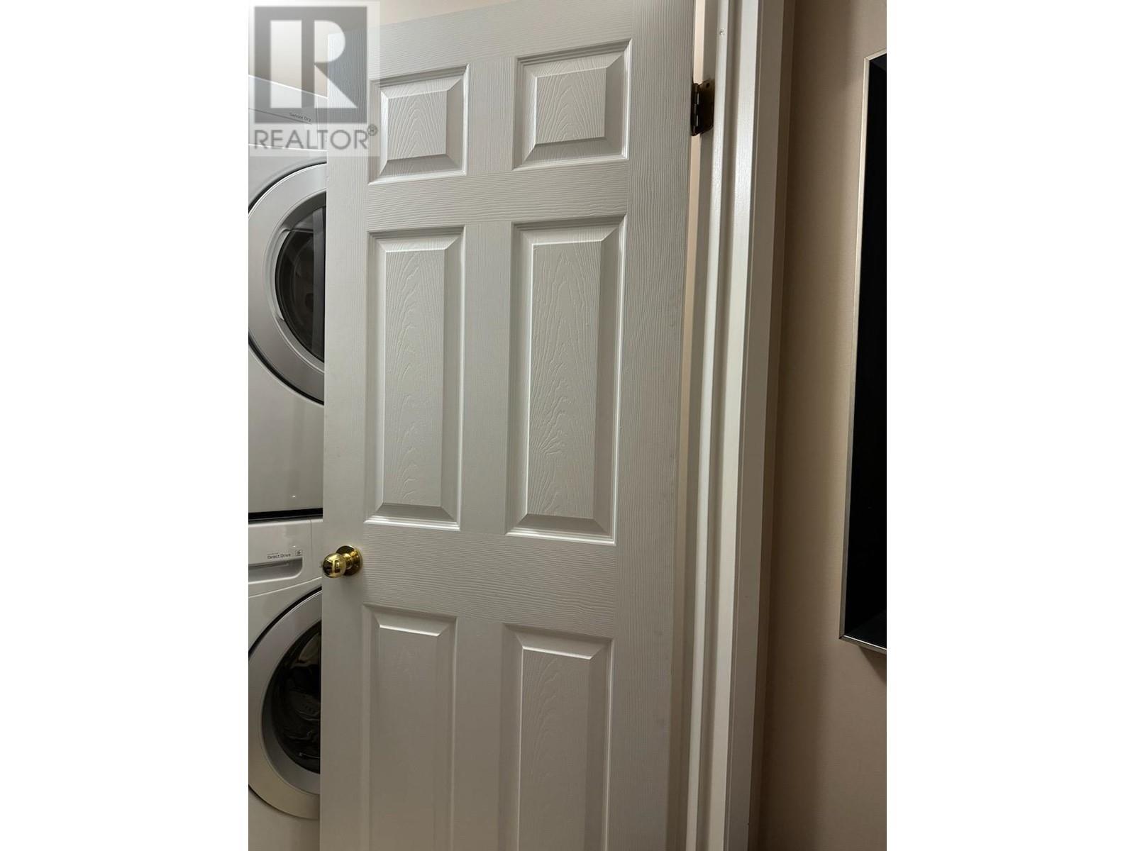 Listing Picture 21 of 28 : 803 7321 HALIFAX STREET, Burnaby / 本拿比 - 魯藝地產 Yvonne Lu Group - MLS Medallion Club Member