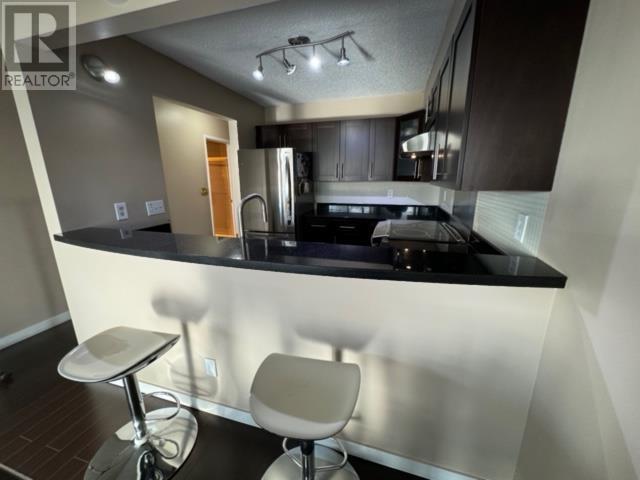 Listing Picture 9 of 28 : 803 7321 HALIFAX STREET, Burnaby / 本拿比 - 魯藝地產 Yvonne Lu Group - MLS Medallion Club Member