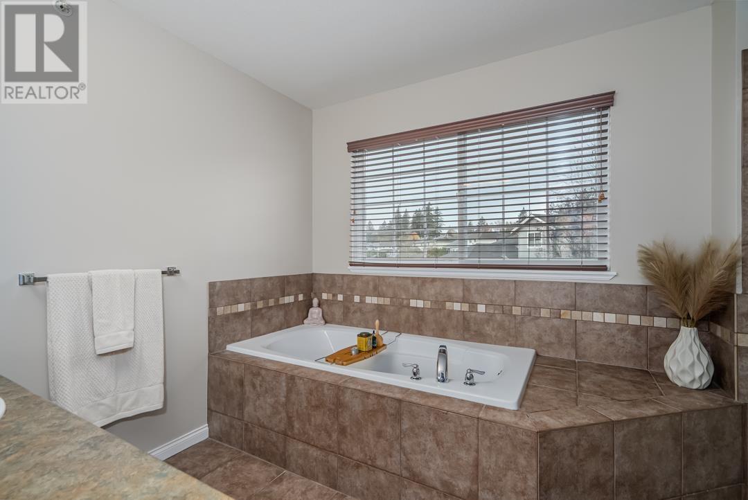 23862 117b Avenue, Maple Ridge, British Columbia  V4R 2V4 - Photo 19 - R2938334