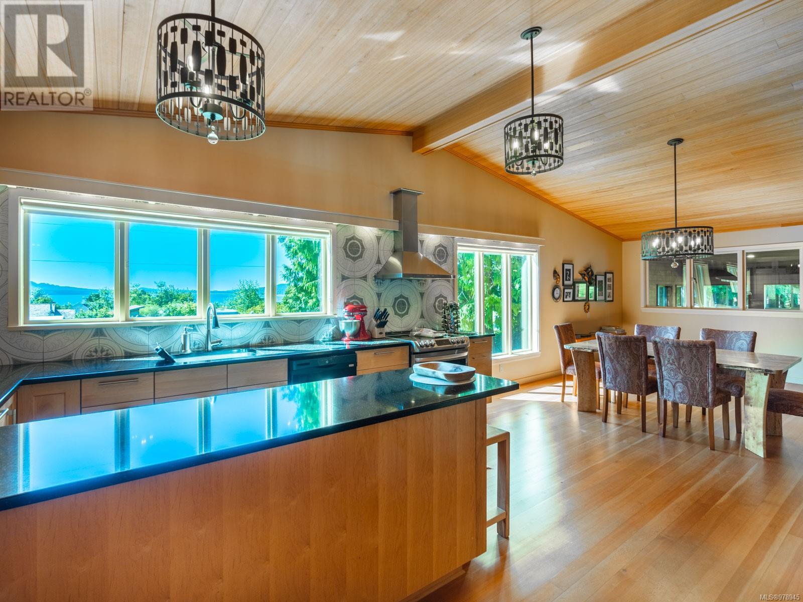 410 17th Ave, Sointula, British Columbia V0N 3E0 - Photo 19 - 978945