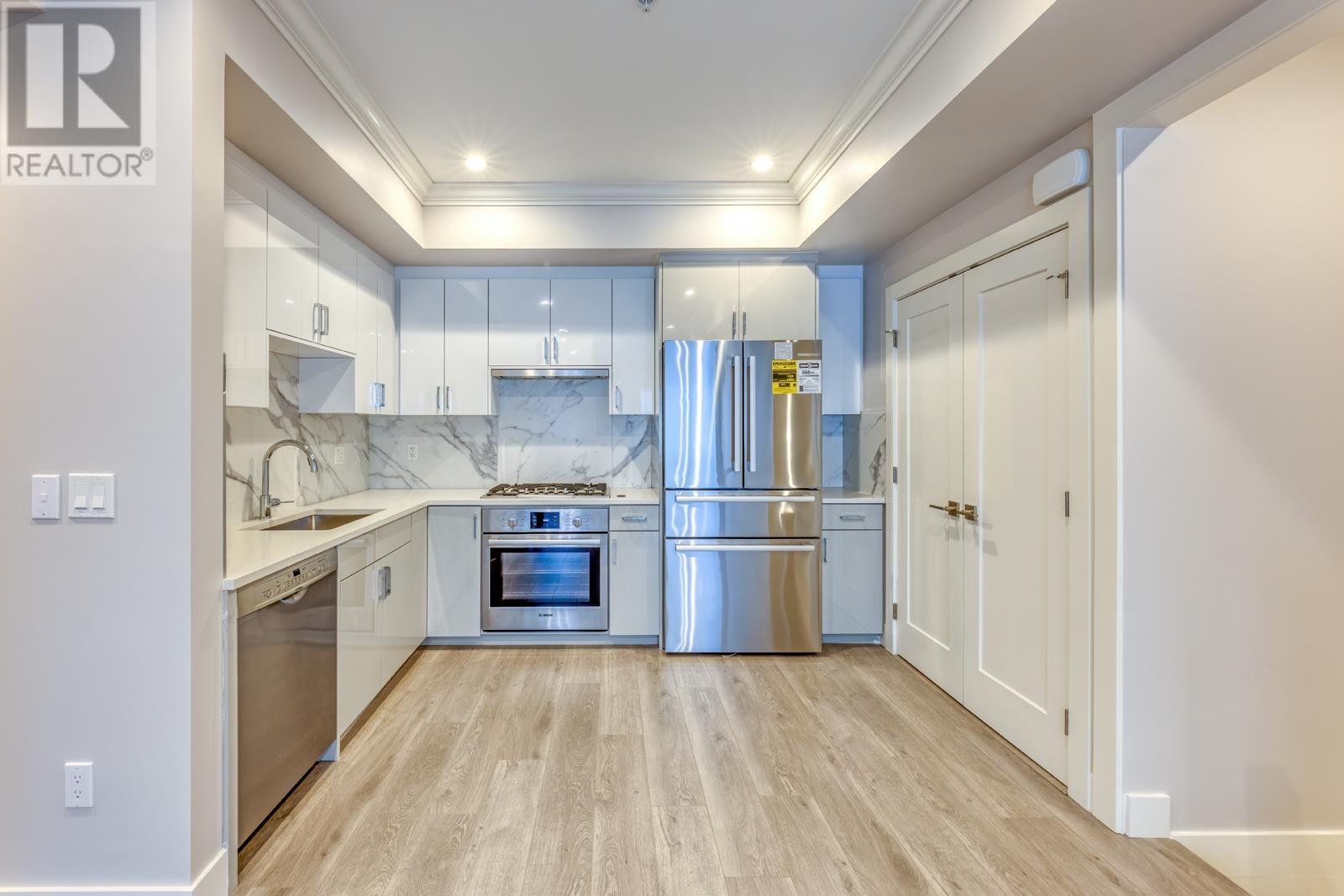37 7567 Oak Street, Vancouver, British Columbia  V6P 4A4 - Photo 2 - R2936954