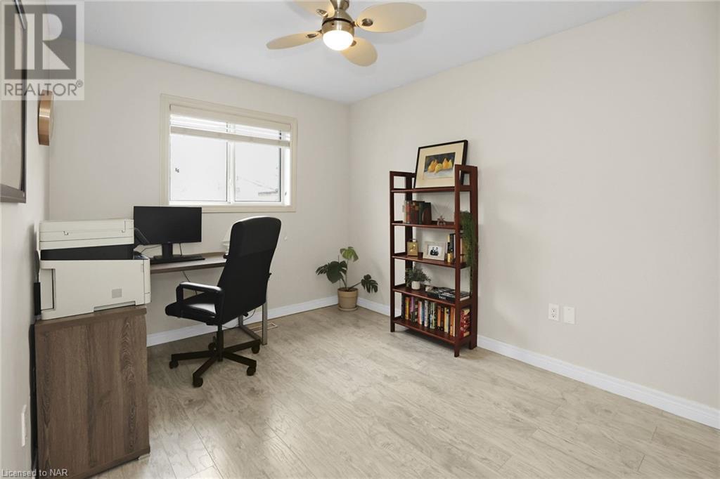 22 Flynn Court, St. Catharines, Ontario  L2S 4E1 - Photo 22 - 40666359