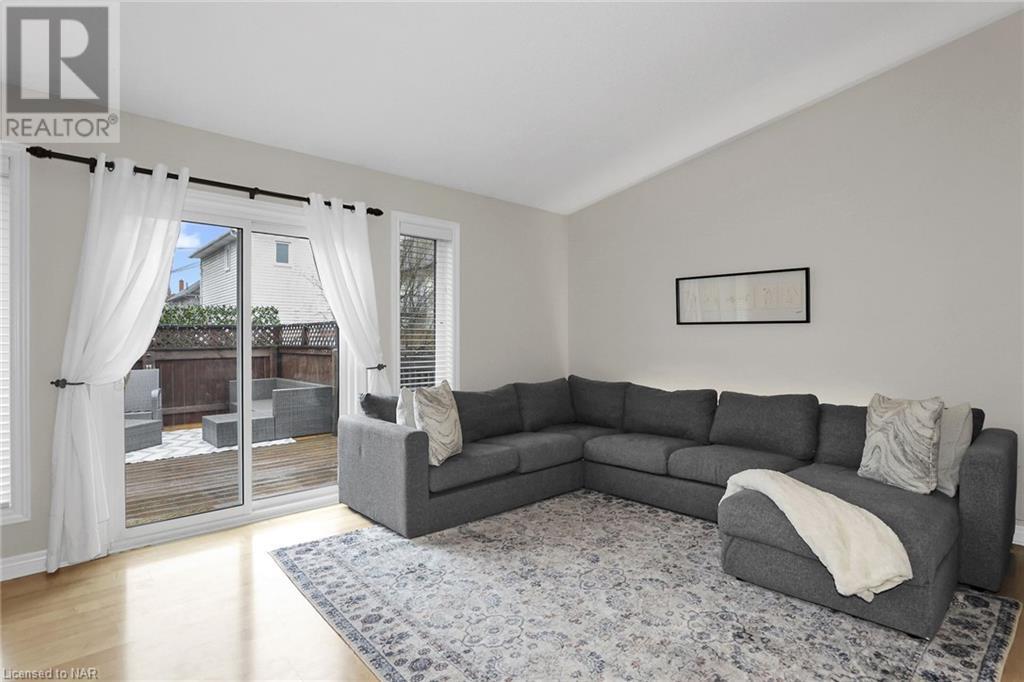 22 Flynn Court, St. Catharines, Ontario  L2S 4E1 - Photo 9 - 40666359