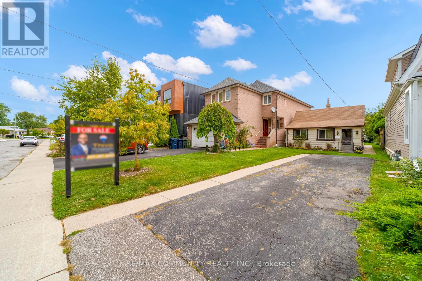 197 South Woodrow Boulevard, Toronto, Ontario  M1N 3M1 - Photo 1 - E9510638