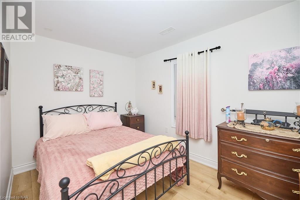 115 Ridgeway RoadFort Erie (337 - Crystal Beach), Ontario  L0S 1B0 - Photo 13 - X9767567